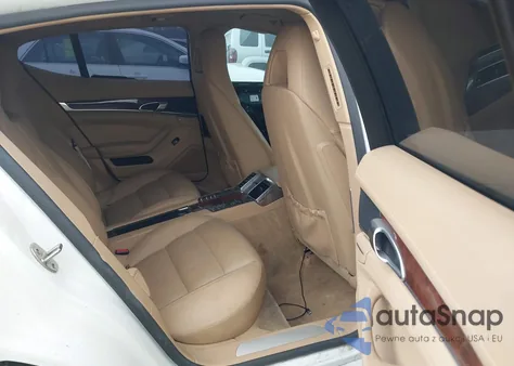 2012 Porsche Panamera 4 z USA, uszkodzony, nr VIN WP0AA2A70CL013973